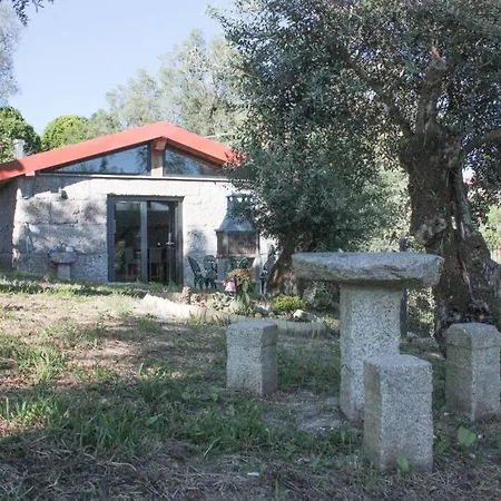 Nyaraló Cantinho Da Pereira Lugar